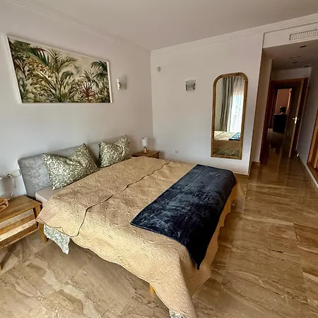 Dream Holidays By The Sea Appartement Estepona