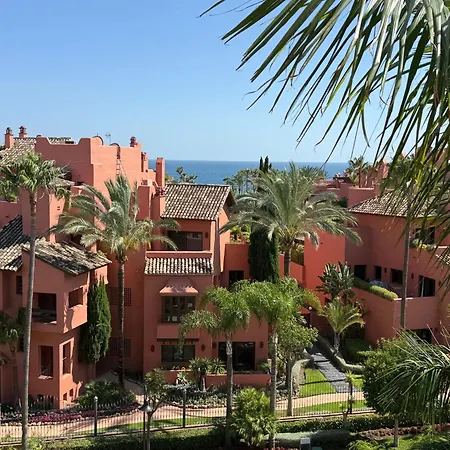 Dream Holidays By The Sea *